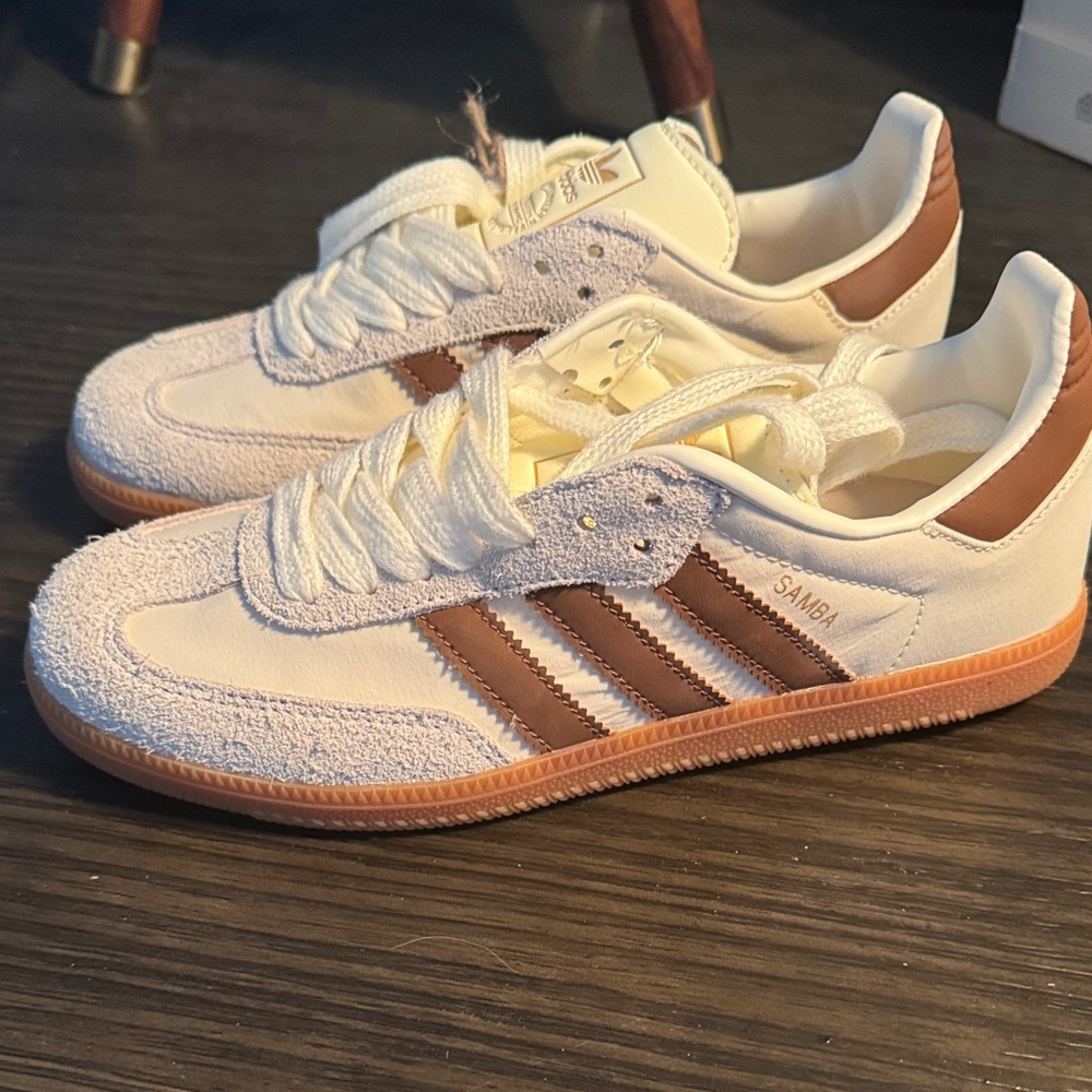 Adidas Samba Cream and Brown Sneakers
